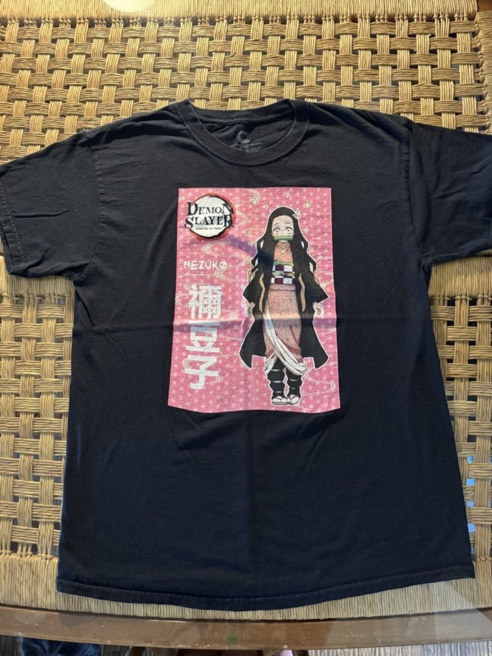 Demon Slayer Nezuku Kamado Anime Adult T-Shirt Sz Large